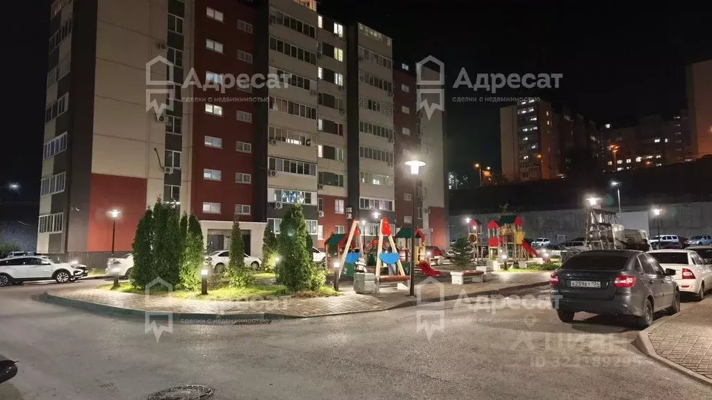 1-к кв. Волгоградская область, Волгоград ул. Академика Комарова, 68 ... - Фото 1