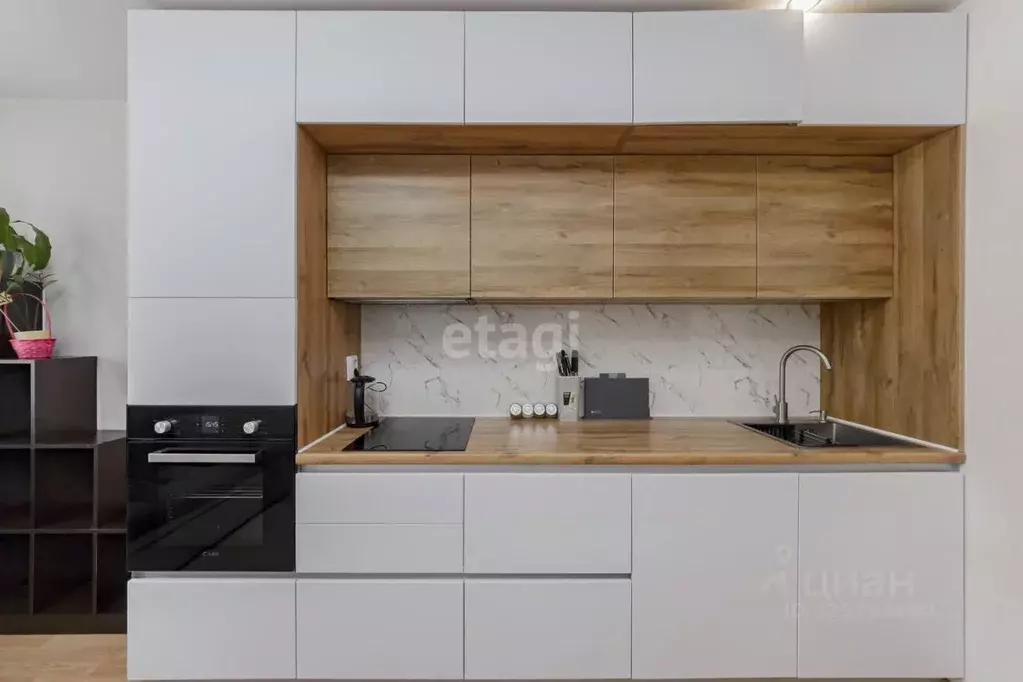 1-к кв. Тюменская область, Тюмень ул. Николая Федорова, 17 (37.0 м) - Фото 1