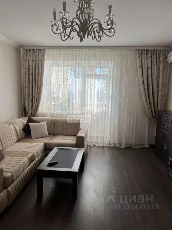 2-к кв. Липецкая область, Липецк ул. Космонавтов, 3А (74.0 м) - Фото 1