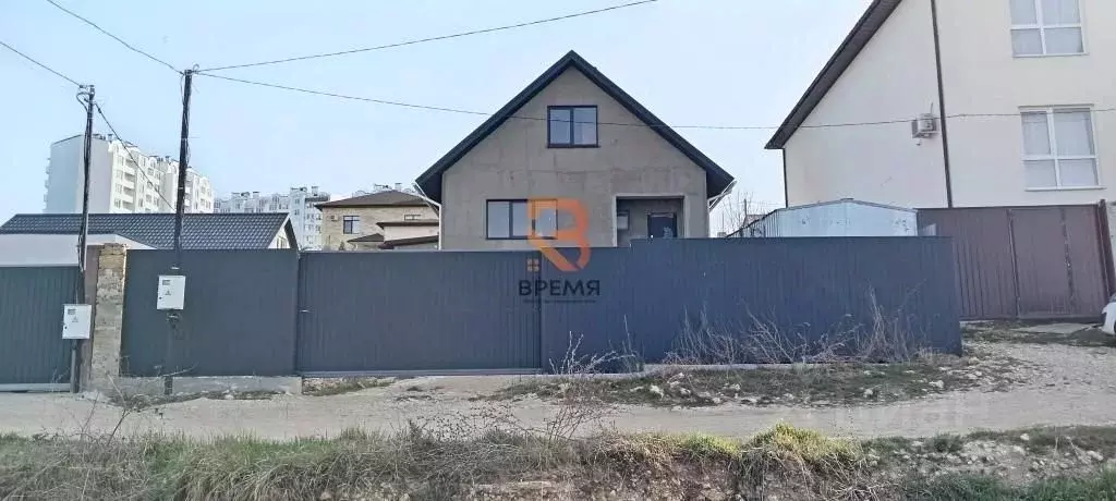 Дом в Севастополь ул. Редутная (178 м) - Фото 1