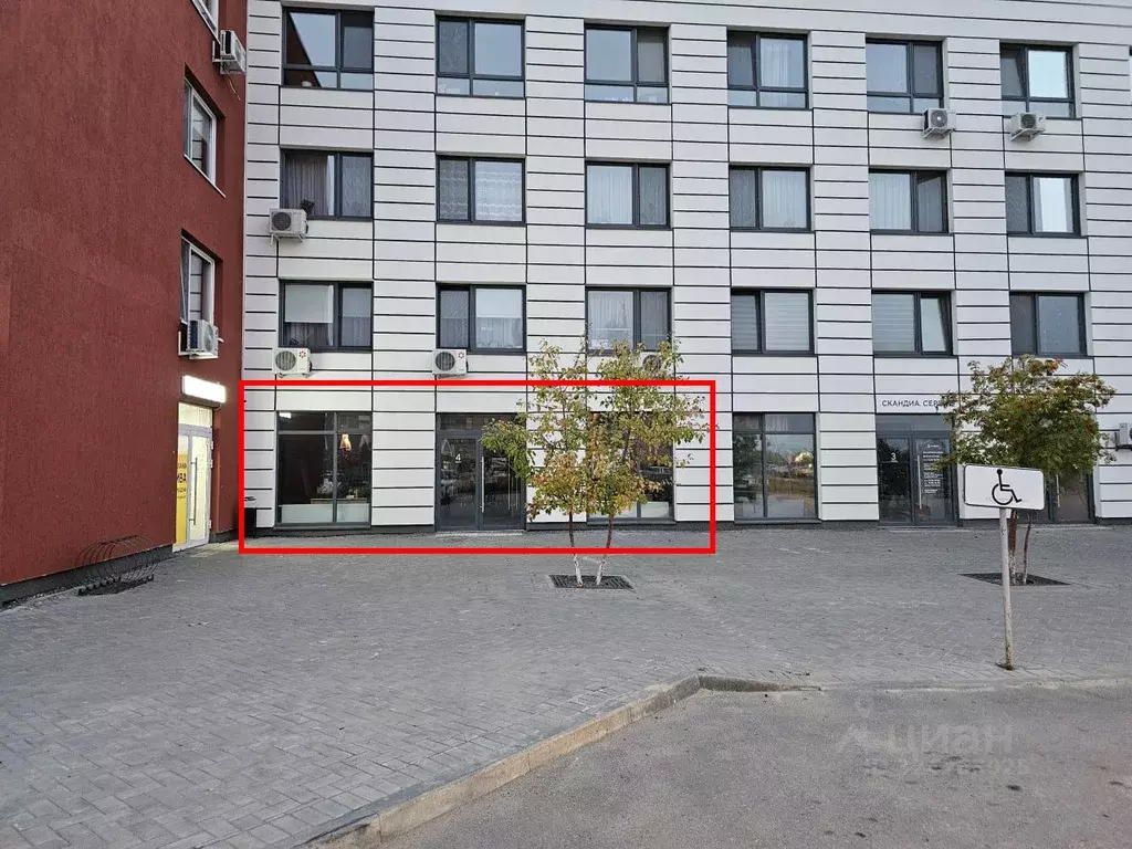 Помещение свободного назначения в Тюменская область, Тюмень ул. ... - Фото 1