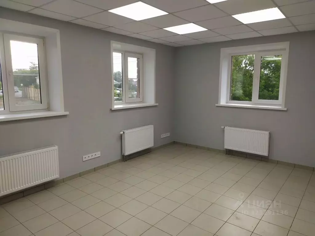 Офис в Свердловская область, Арамиль Октябрьская ул., 171Г (48 м) - Фото 1