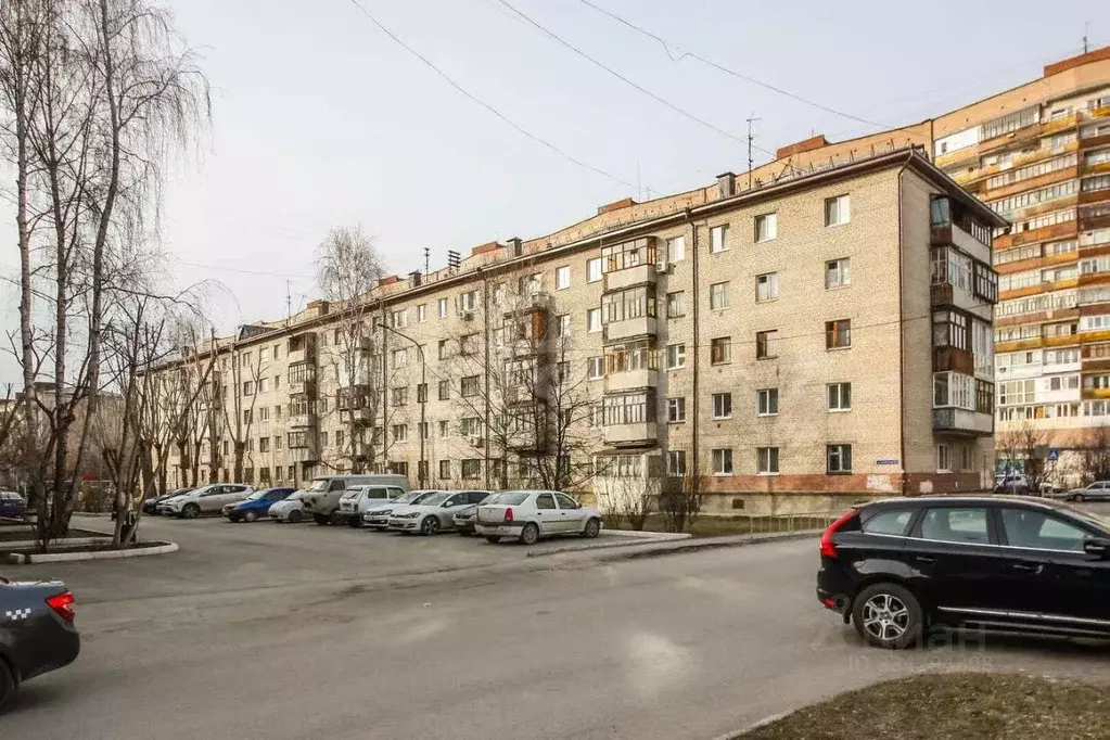 2-к кв. Тюменская область, Тюмень Карская ул., 21 (43.0 м) - Фото 1