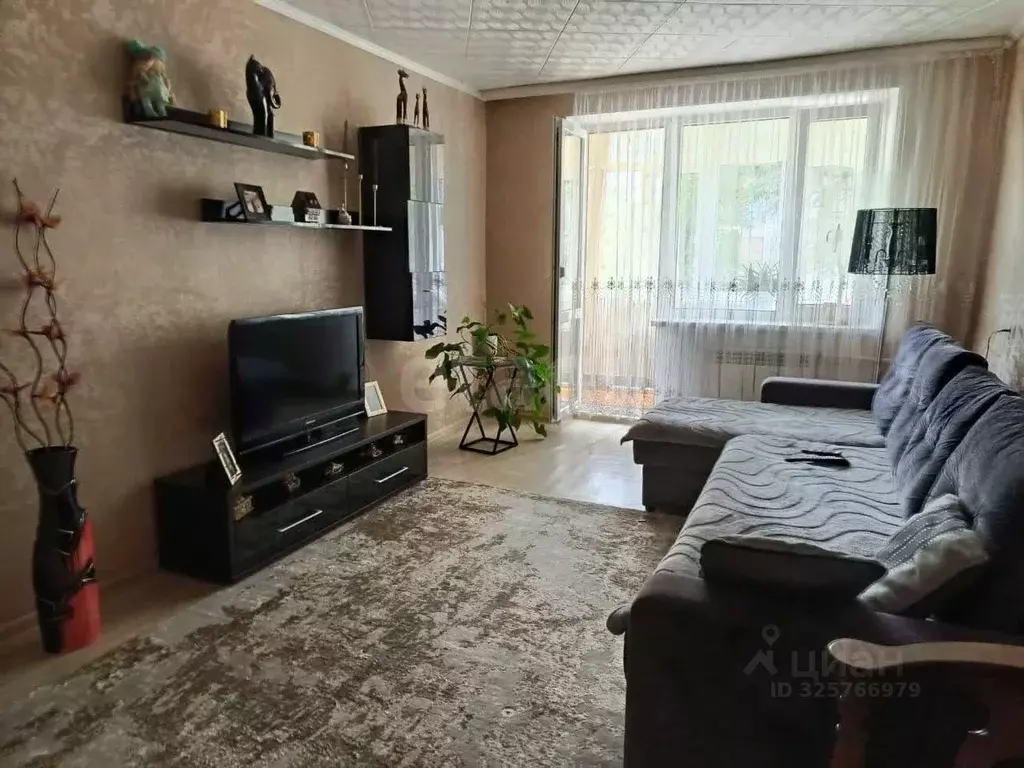 3-к кв. Крым, Евпатория городской округ, Новоозерное пгт ул. Парковая, ... - Фото 1