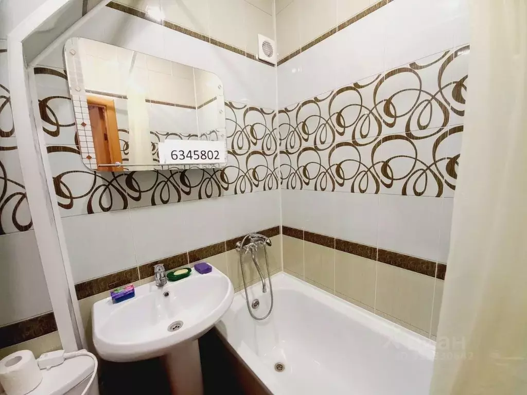 2-к кв. Саратовская область, Балашов Советская ул., 177 (41.0 м) - Фото 1