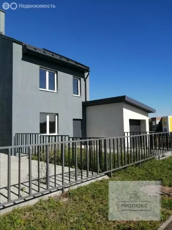 3-комнатная квартира: Магнитогорск, улица Зелёный Лог, 61Б/2 (100.4 м) - Фото 1