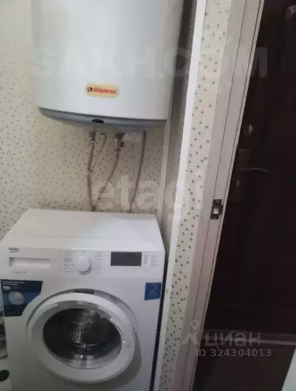 Студия Сахалинская область, Южно-Сахалинск просп. Победы, 81 (22.0 м) - Фото 1