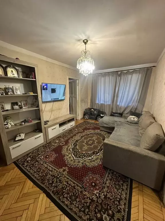 3-к. квартира, 56 м, 1/4 эт. - Фото 0