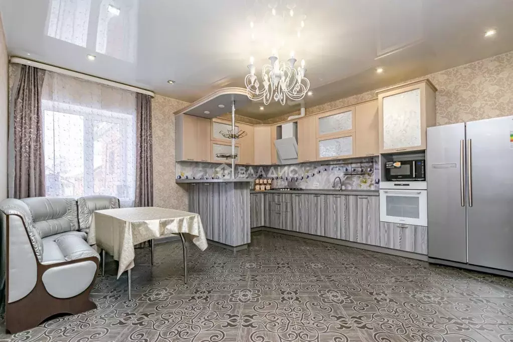 Дом в Пермский край, Пермь ул. Колыбалова, 87 (312 м) - Фото 1