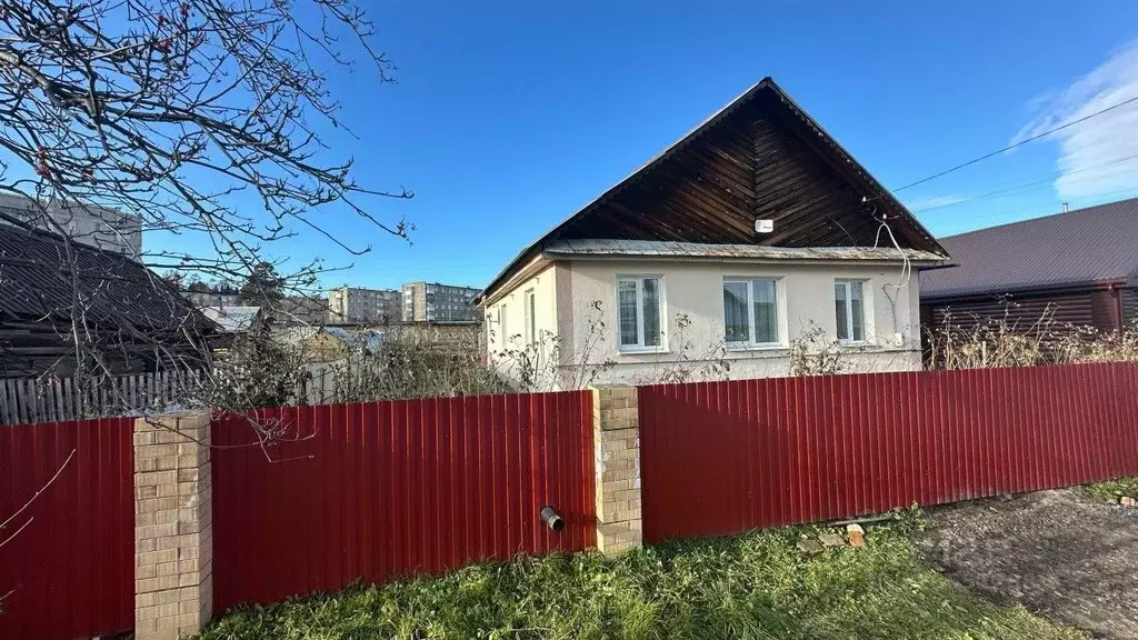 Дом в Свердловская область, Первоуральск ул. Огнеупорщиков, 8 (83 м) - Фото 1