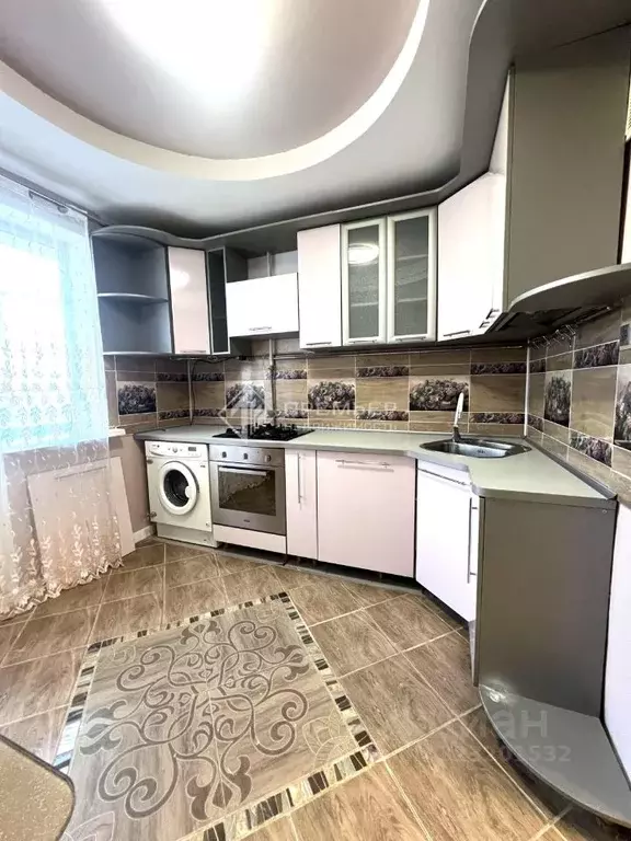 2-к кв. Кировская область, Киров ул. Пятницкая, 49 (53.0 м) - Фото 2