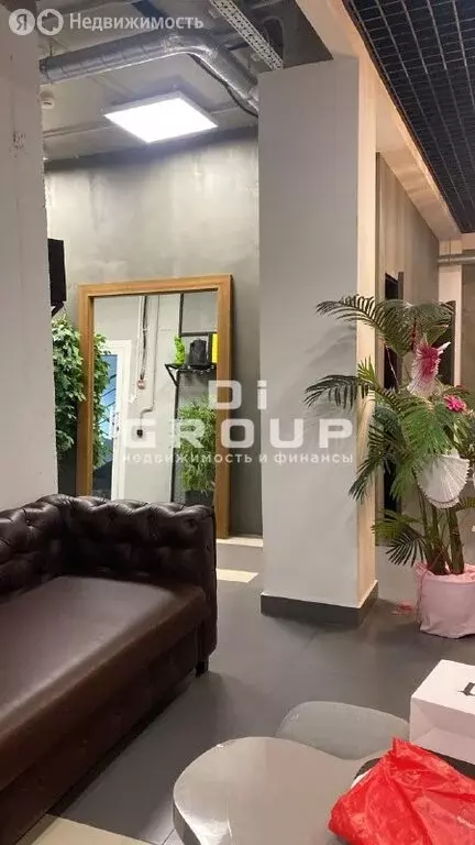 Торговая площадь (200 м) - Фото 2