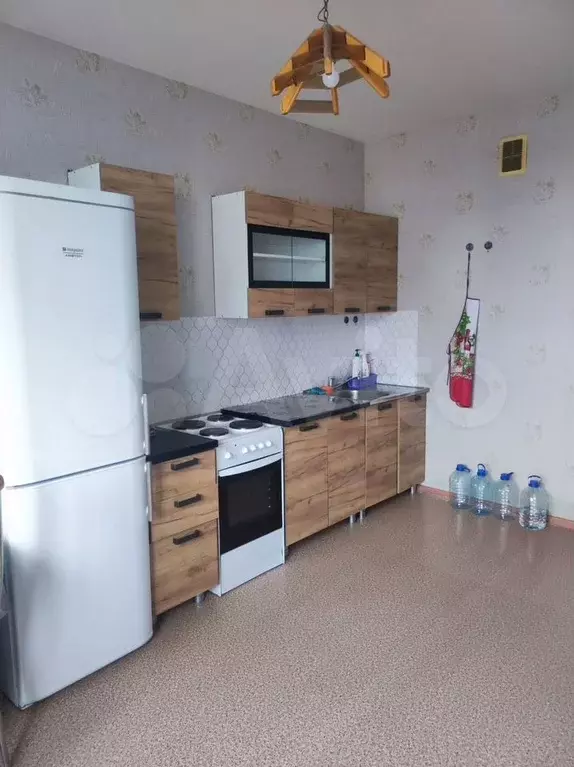 2-к. квартира, 65 м, 8/15 эт. - Фото 0