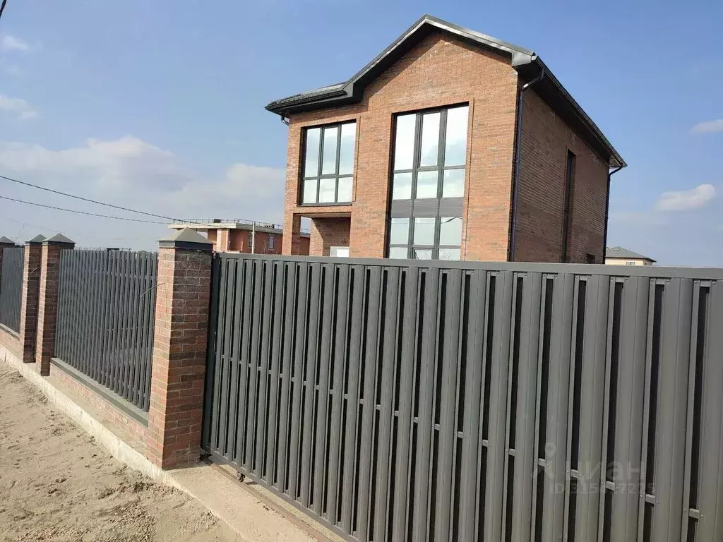 Дом в Краснодарский край, Краснодар ул. Зеландская, 2А (130 м) - Фото 1