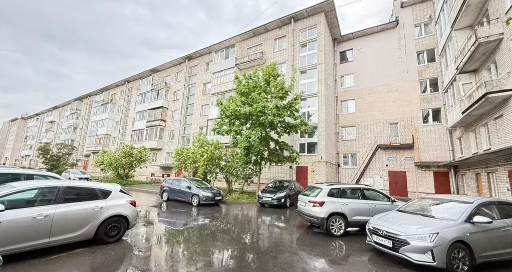 3-к кв. Ленинградская область, Кириши Волховская наб., 24 (61.0 м) - Фото 1