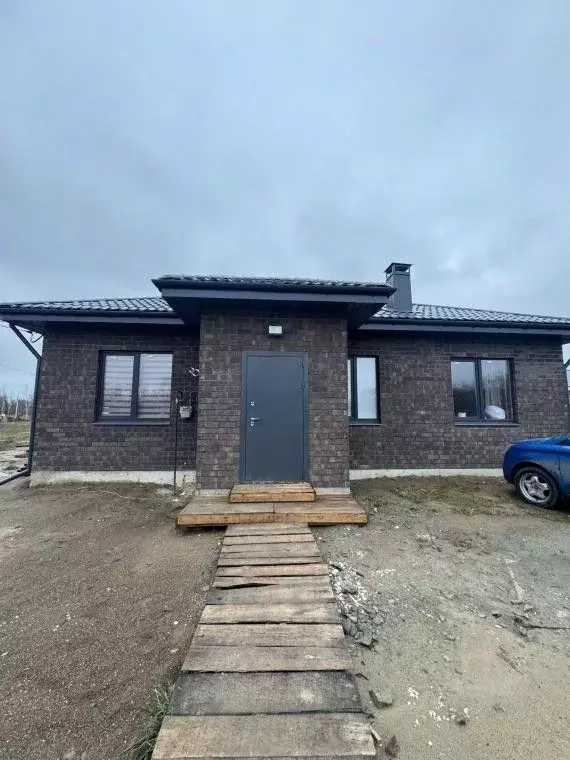 Дом в Татарстан, Зеленодольский район, Айшинское с/пос, д. Красный Яр ... - Фото 1