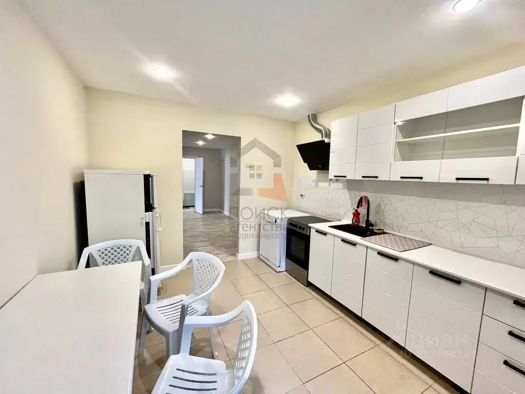 2-к кв. Кировская область, Киров Ярославская ул., 32 (70.0 м) - Фото 2