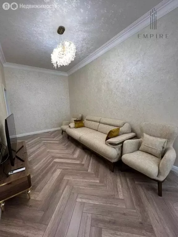 2-комнатная квартира: Грозный, улица Мира, 52Ак2 (70 м) - Фото 1