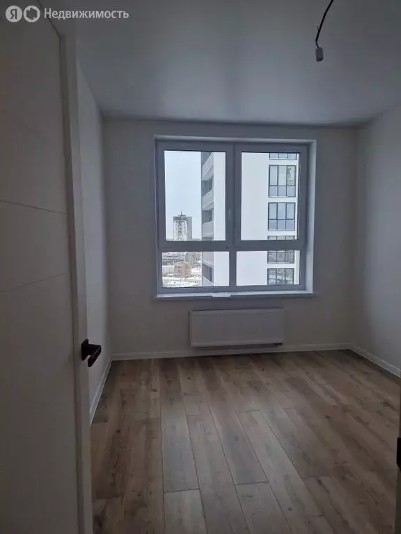 1-комнатная квартира: Екатеринбург, улица Свердлова, 32 (37.1 м) - Фото 1