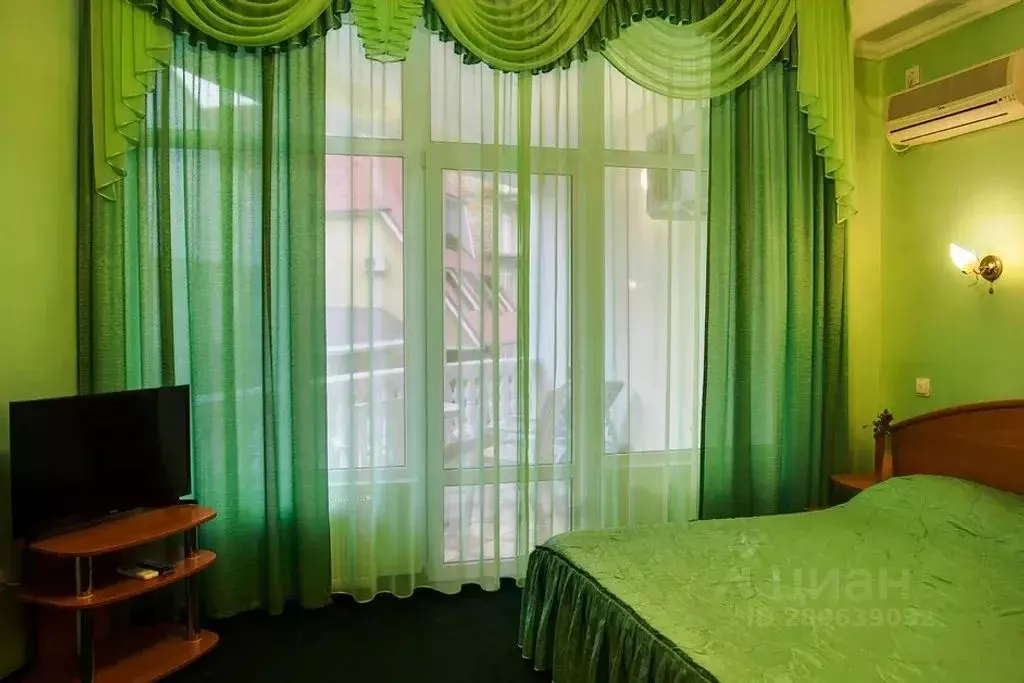 Комната Крым, Алушта муниципальный округ, пос. Утес ул. Гагариной, ... - Фото 2