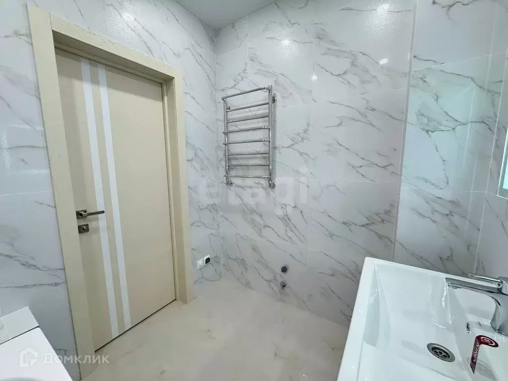 Продаётся 2-к квартира, 65.37 м - Фото 1