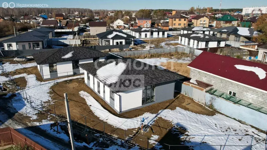 Дом в Кременкуль, Набережная улица (100 м) - Фото 1