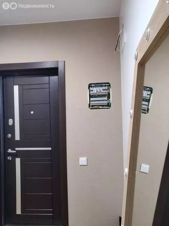 3-комнатная квартира: Артём, улица Фрунзе, 8/2 (85.9 м) - Фото 2