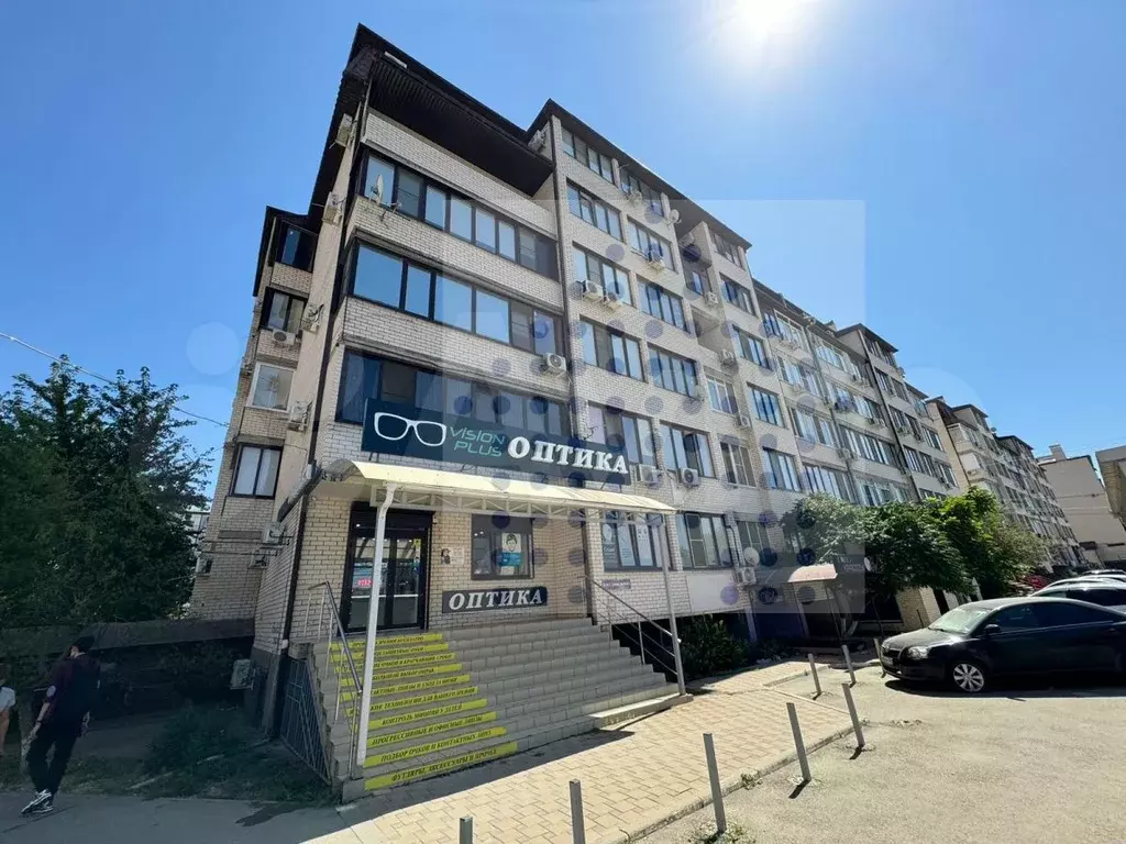 Торговая площадь, услуги 59 кв. м, арендатор, ремонт - Фото 1