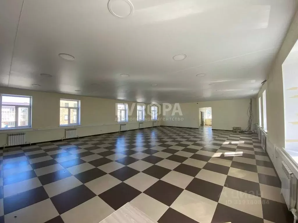 Офис в Ульяновская область, Ульяновск Красноармейская ул., 13к1 (429 ... - Фото 0