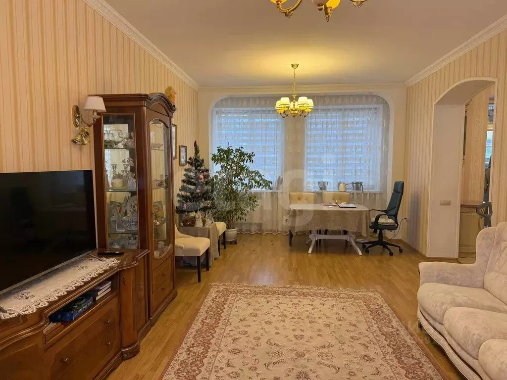 Таунхаус в Тюменская область, Тюмень ул. Зеркальная (140 м) - Фото 1