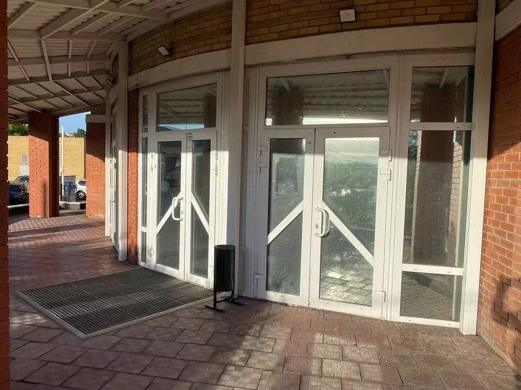 Помещение свободного назначения в Омская область, Омск ул. 10 лет ... - Фото 2