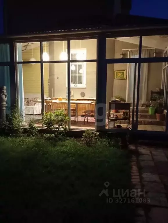 Дом в Красноярский край, Красноярск Новаторская ул., 9 (35 м) - Фото 1