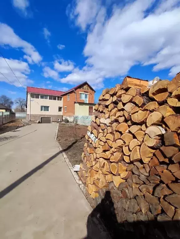 Дом в Амурская область, Благовещенск Северная ул., 13 (256 м) - Фото 0