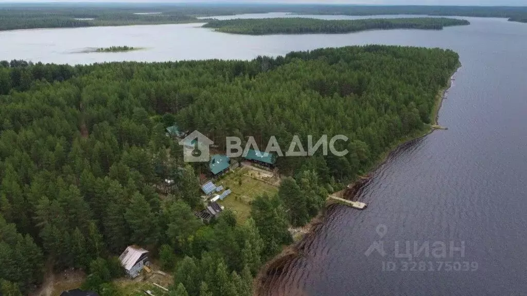Дом в Карелия, Сегежский муниципальный округ Р-21 Кола, 743-й км (250 ... - Фото 1