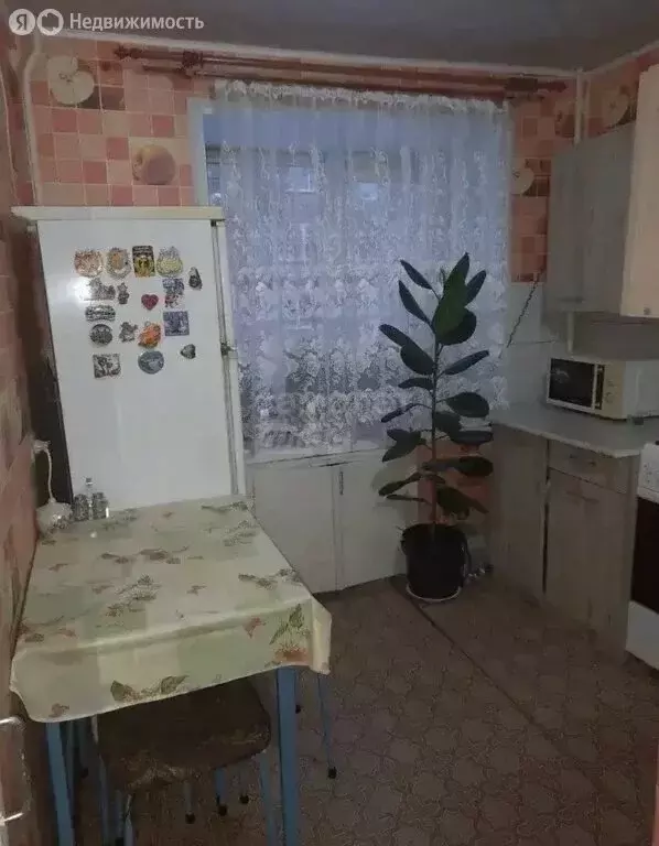 2-комнатная квартира: Медногорск, Комсомольская улица, 18 (41 м) - Фото 2