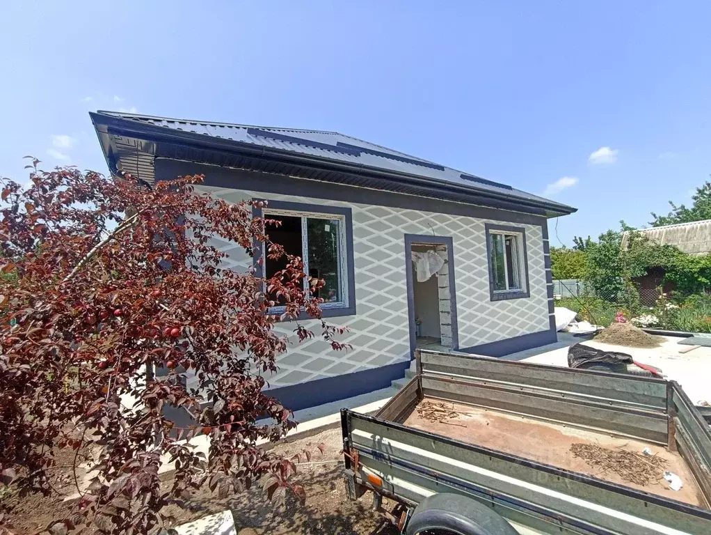 Дом в Краснодарский край, Краснодар пос. Дружелюбный,  (90 м) - Фото 1