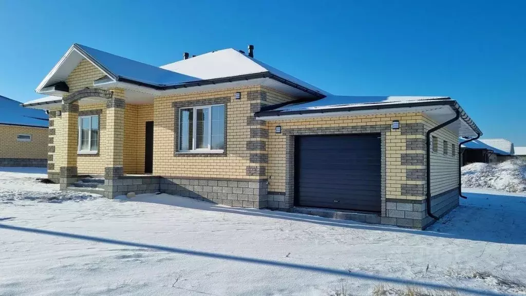 Дом в Белгородская область, Белгород ул. Энергетиков (140 м) - Фото 1