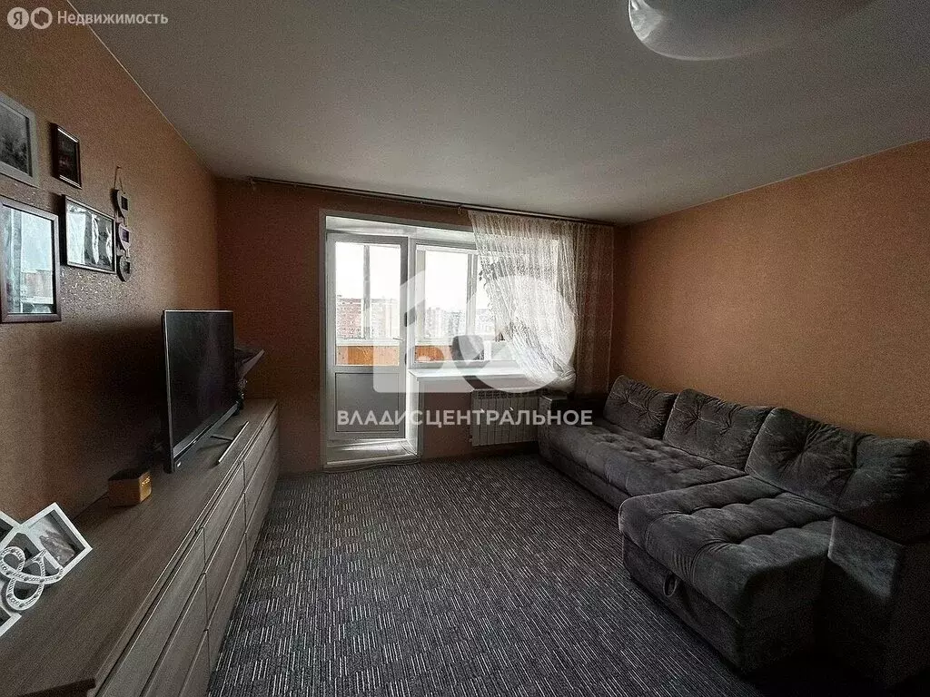 1-комнатная квартира: Бердск, улица Красная Сибирь, 132 (45 м) - Фото 0