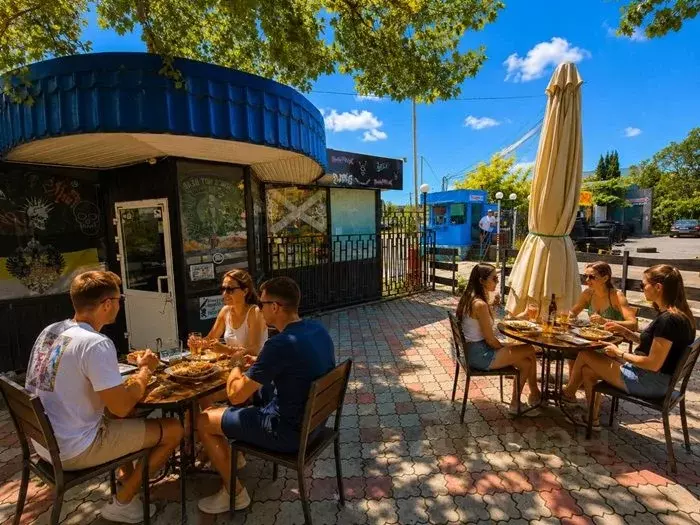 Помещение свободного назначения в Севастополь просп. Героев ... - Фото 1