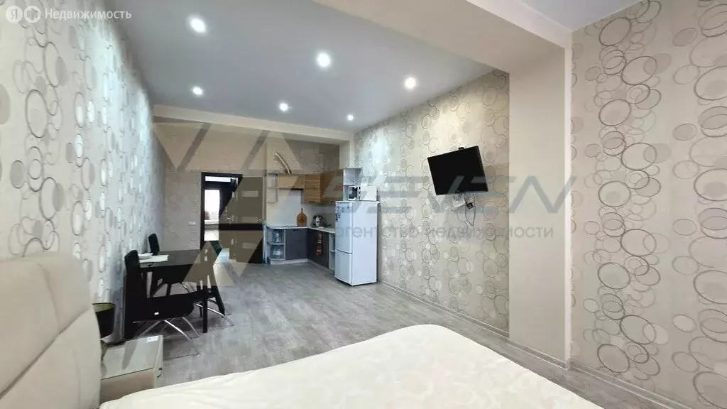 1-комнатная квартира: Севастополь, улица Сенявина, 5 (45 м) - Фото 2