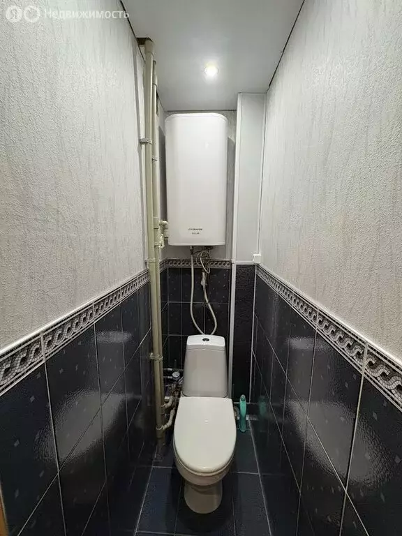 2-комнатная квартира: Мурманск, улица Алексея Хлобыстова, 13 (44 м) - Фото 1