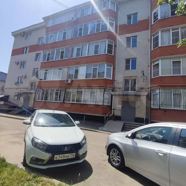 1-к. квартира, 35 м, 2/5 эт. - Фото 0