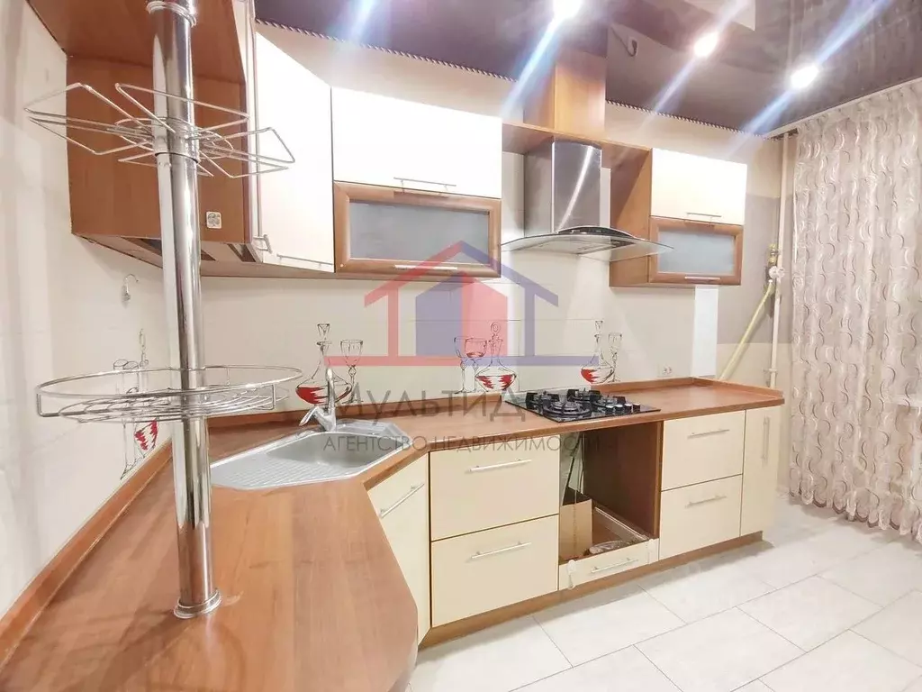 2-к кв. Белгородская область, Губкин Севастопольская ул., 107 (61.2 м) - Фото 2