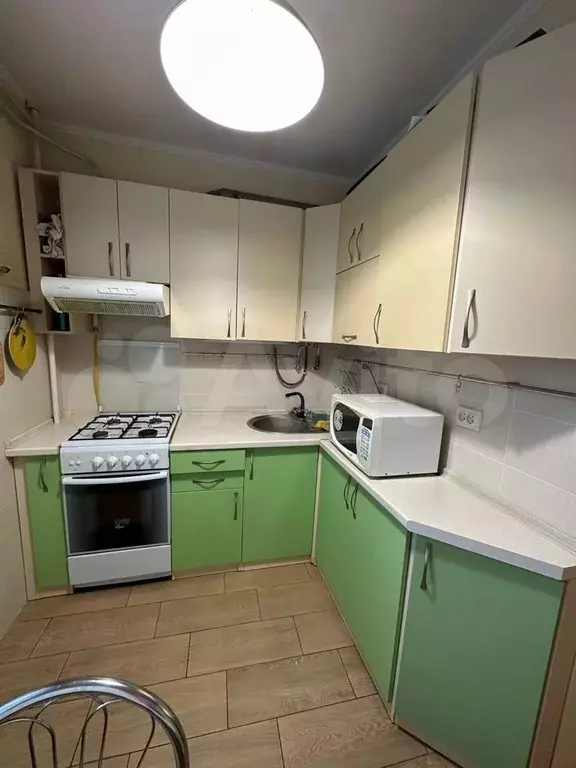 3-к. квартира, 55 м, 2/5 эт. - Фото 1