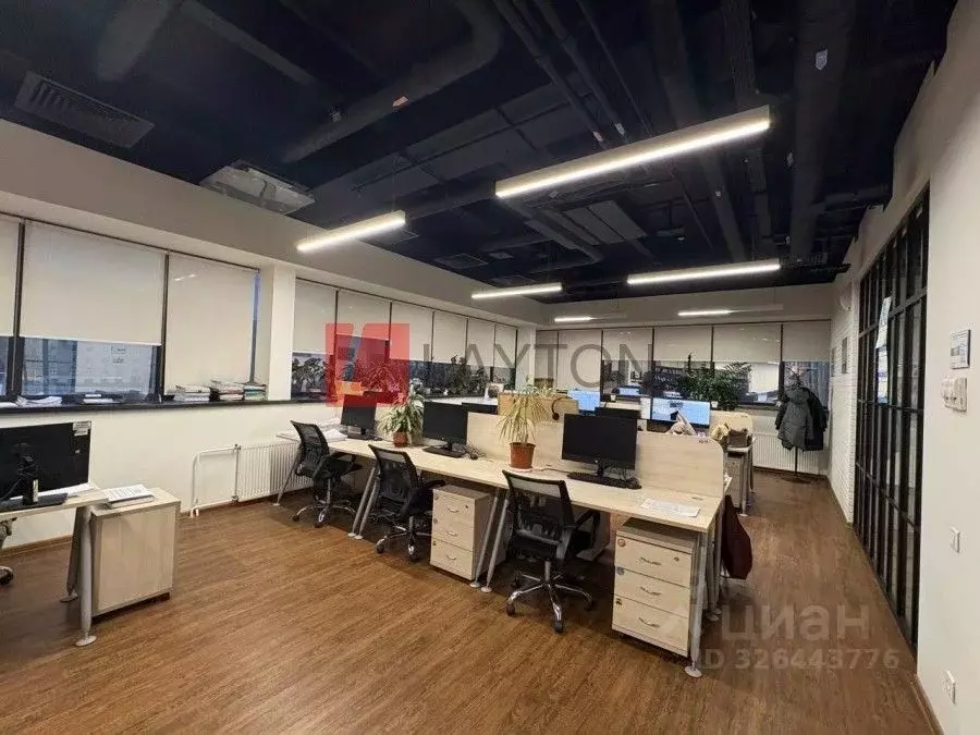 Офис в Москва ул. Земляной Вал, 50АС2 (169 м) - Фото 1