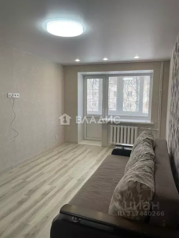 1-к кв. Владимирская область, Ковров ул. Лопатина, 13/5 (30.5 м) - Фото 0
