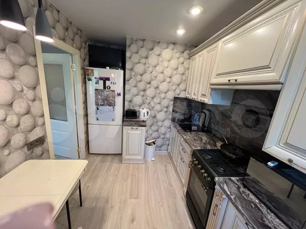 2-к. квартира, 55 м, 2/2 эт. - Фото 1