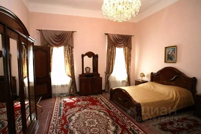 Комната Татарстан, Казань Кремлевская ул., 15 (70.0 м) - Фото 1
