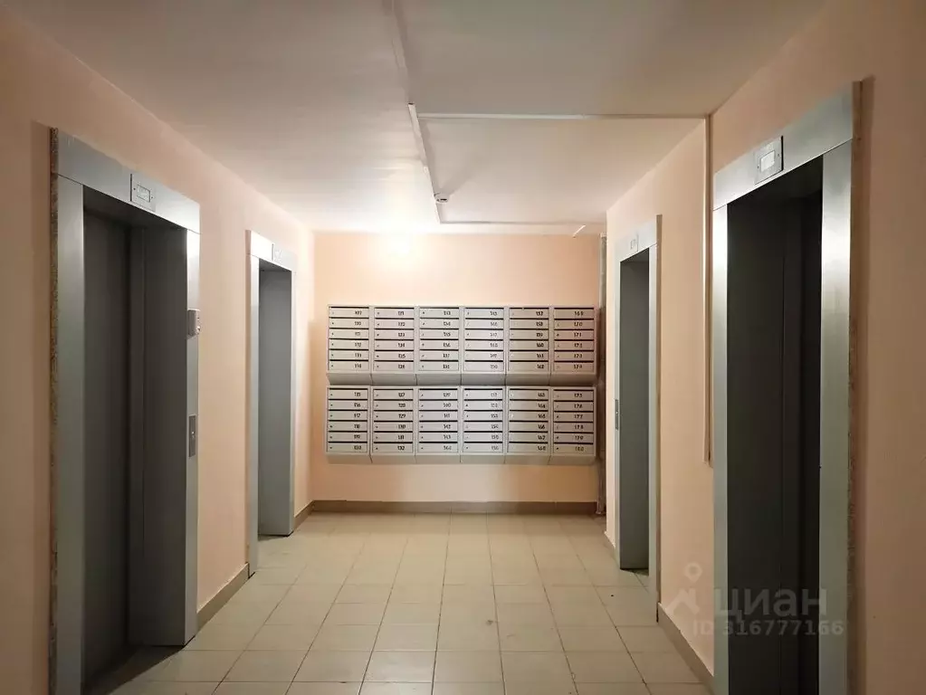 Студия Красноярский край, Красноярск Судостроительная ул., 27Г (22.0 ... - Фото 1