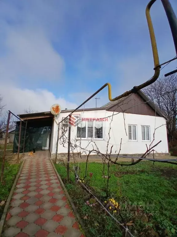 Дом в Краснодарский край, Темрюкский район, Новотаманское с/пос, пос. ... - Фото 1